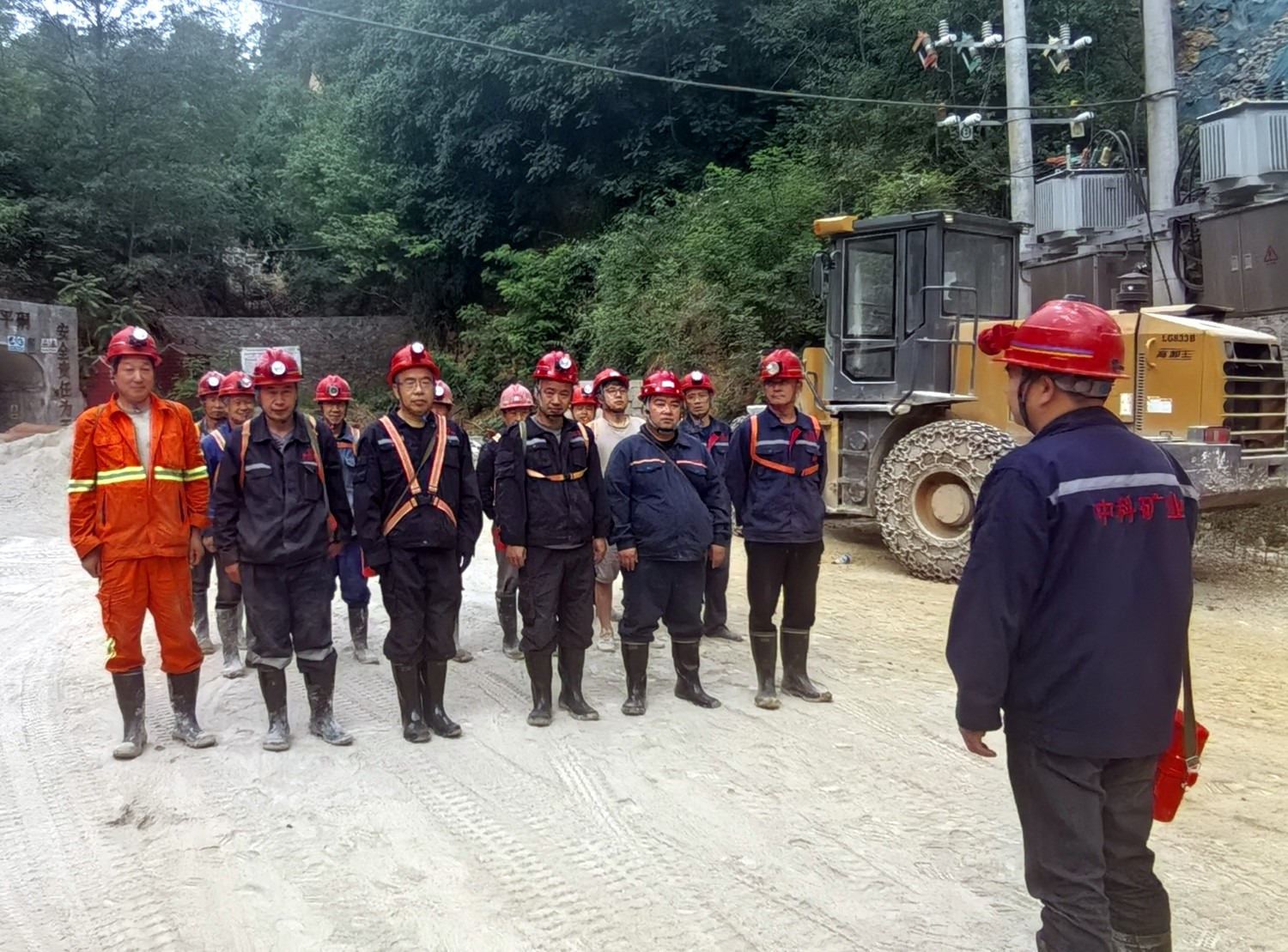 1747795049445042.jpg 1747795049445042.jpg