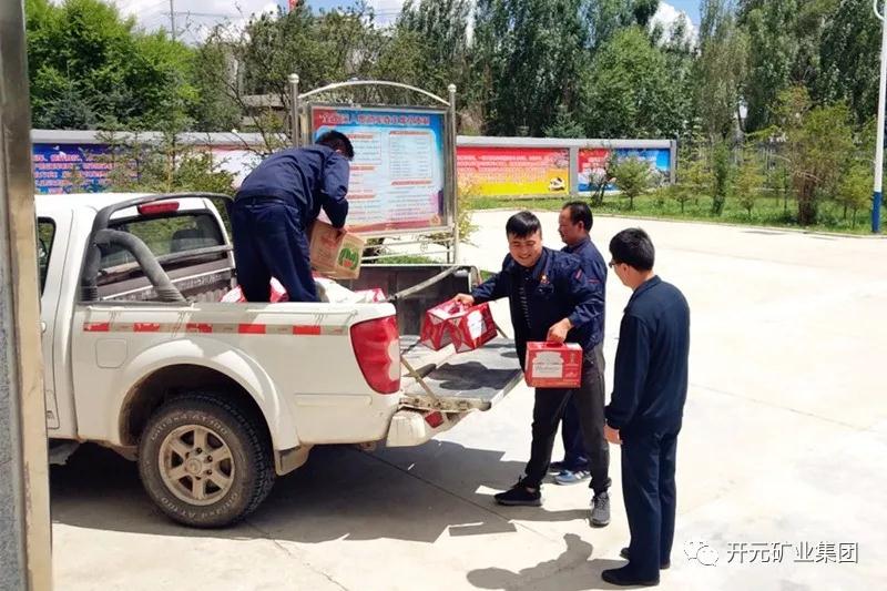 一家親│興海銅鑫慰問部隊官兵，共話軍企團結(jié)魚水情